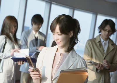 五類人員被限制出境，自費(fèi)留學(xué)中介服務(wù)需謹(jǐn)慎